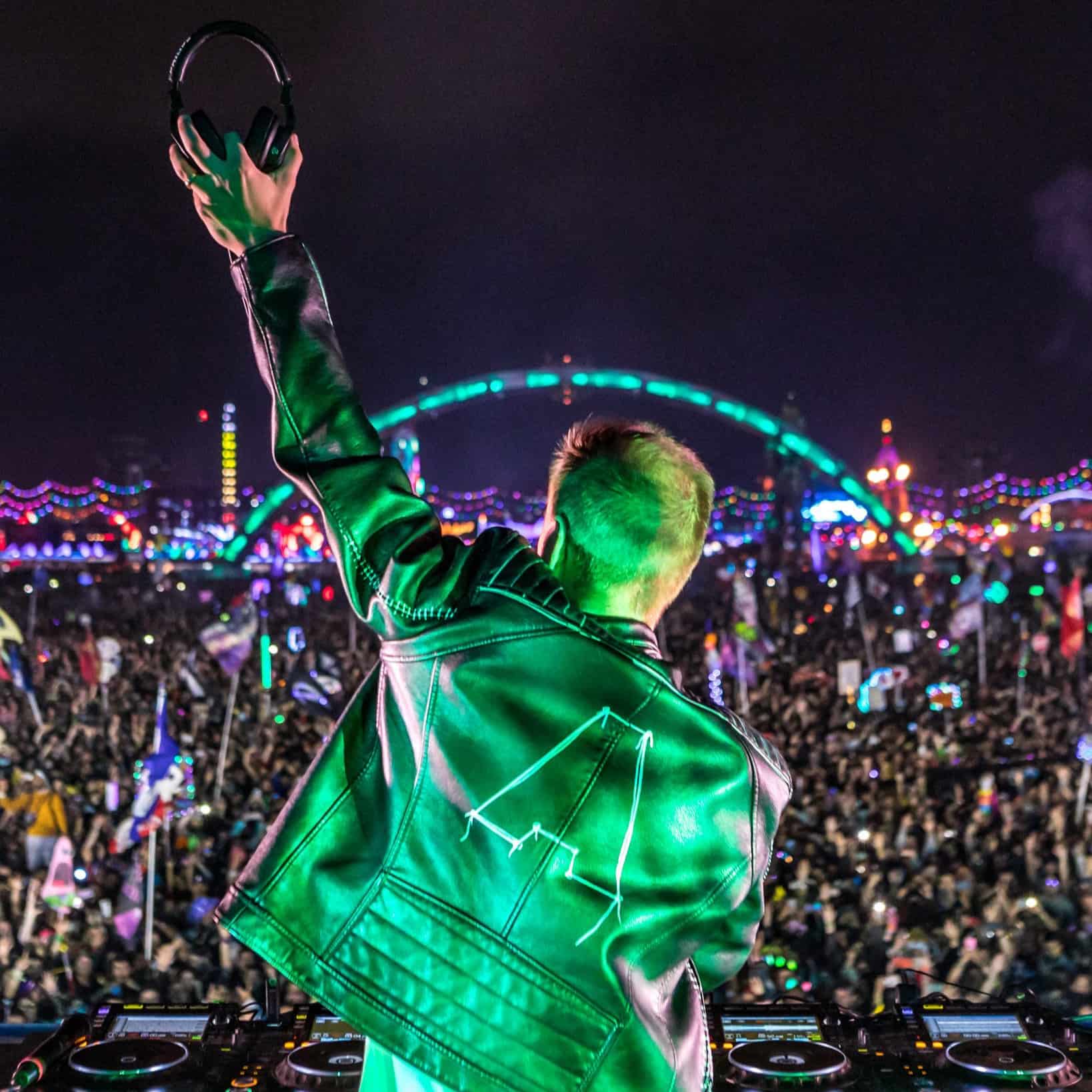 Armin van Buuren live at Electric Daisy Carnival Las Vegas 2019